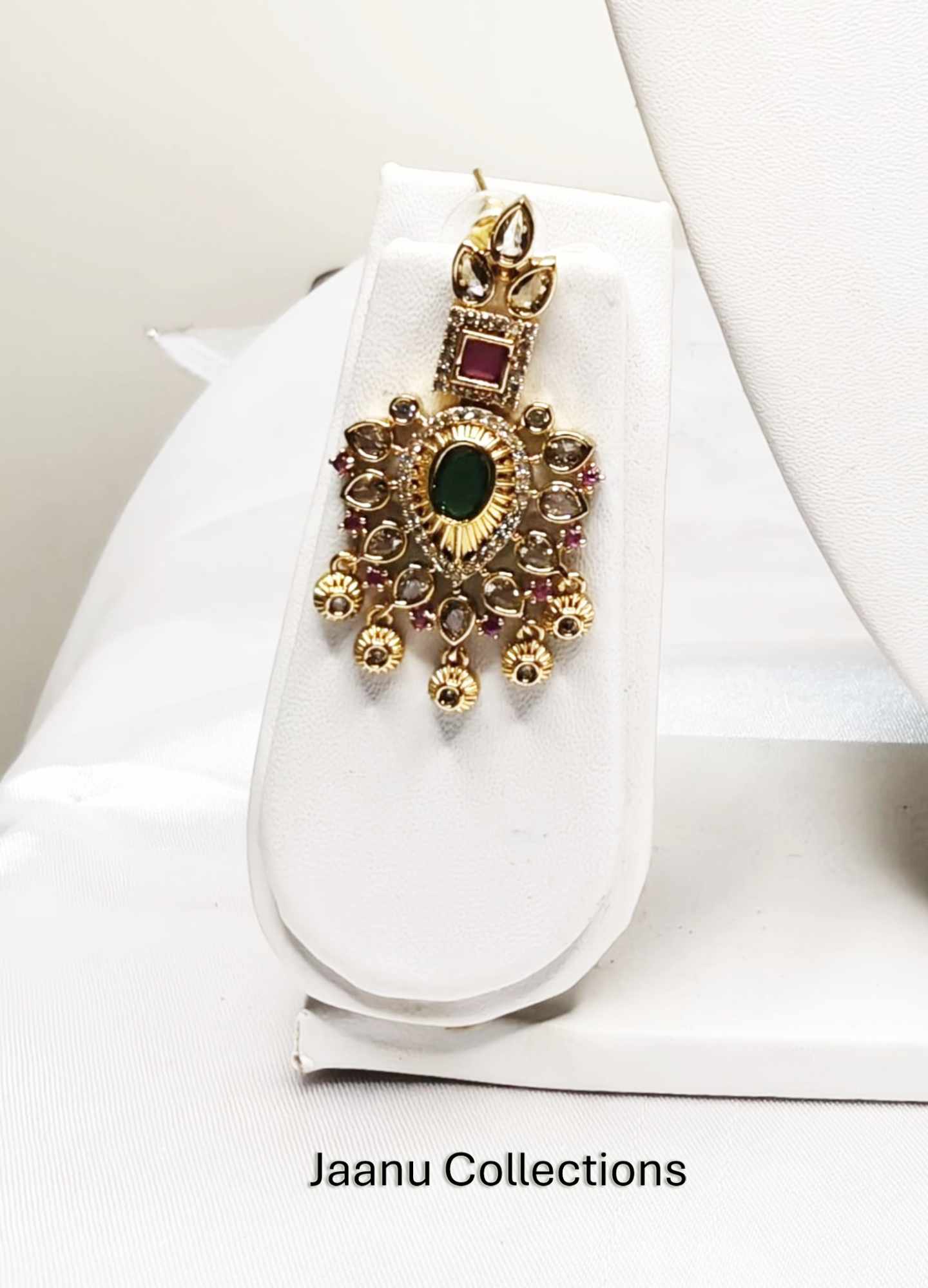 Multi Diamond Necklace With Earrings