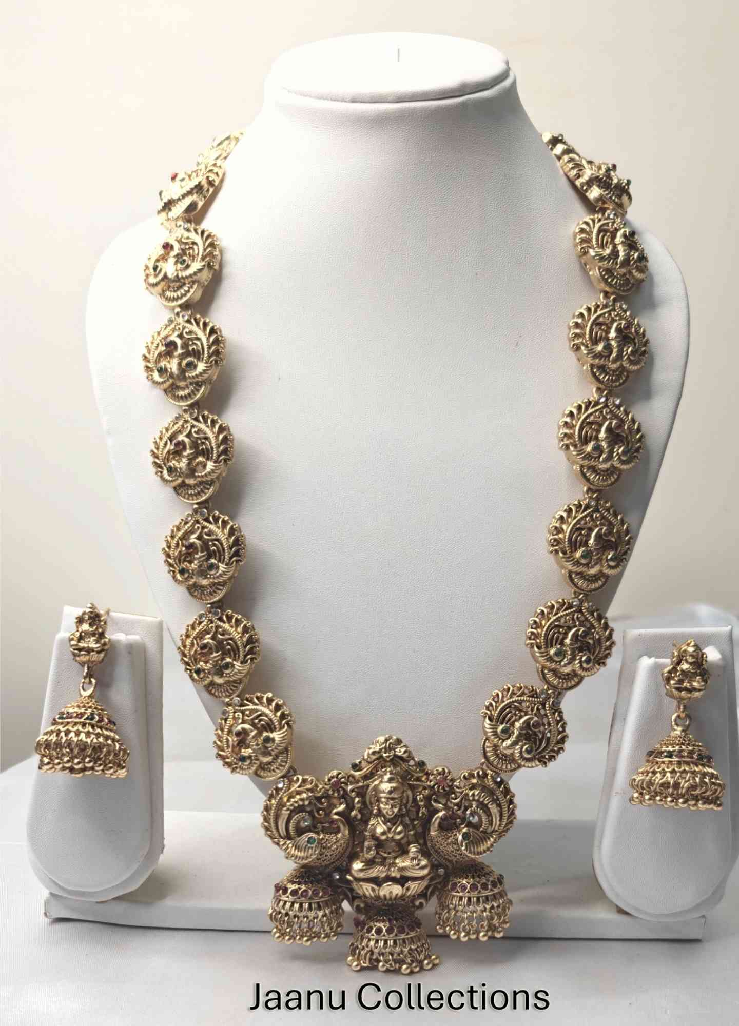 Lakshmi Nakshi Haram With Jumkas