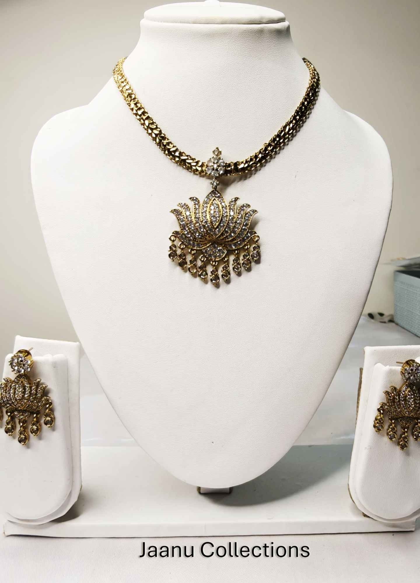 Lotus Diamond Attigai Necklace With Earrings