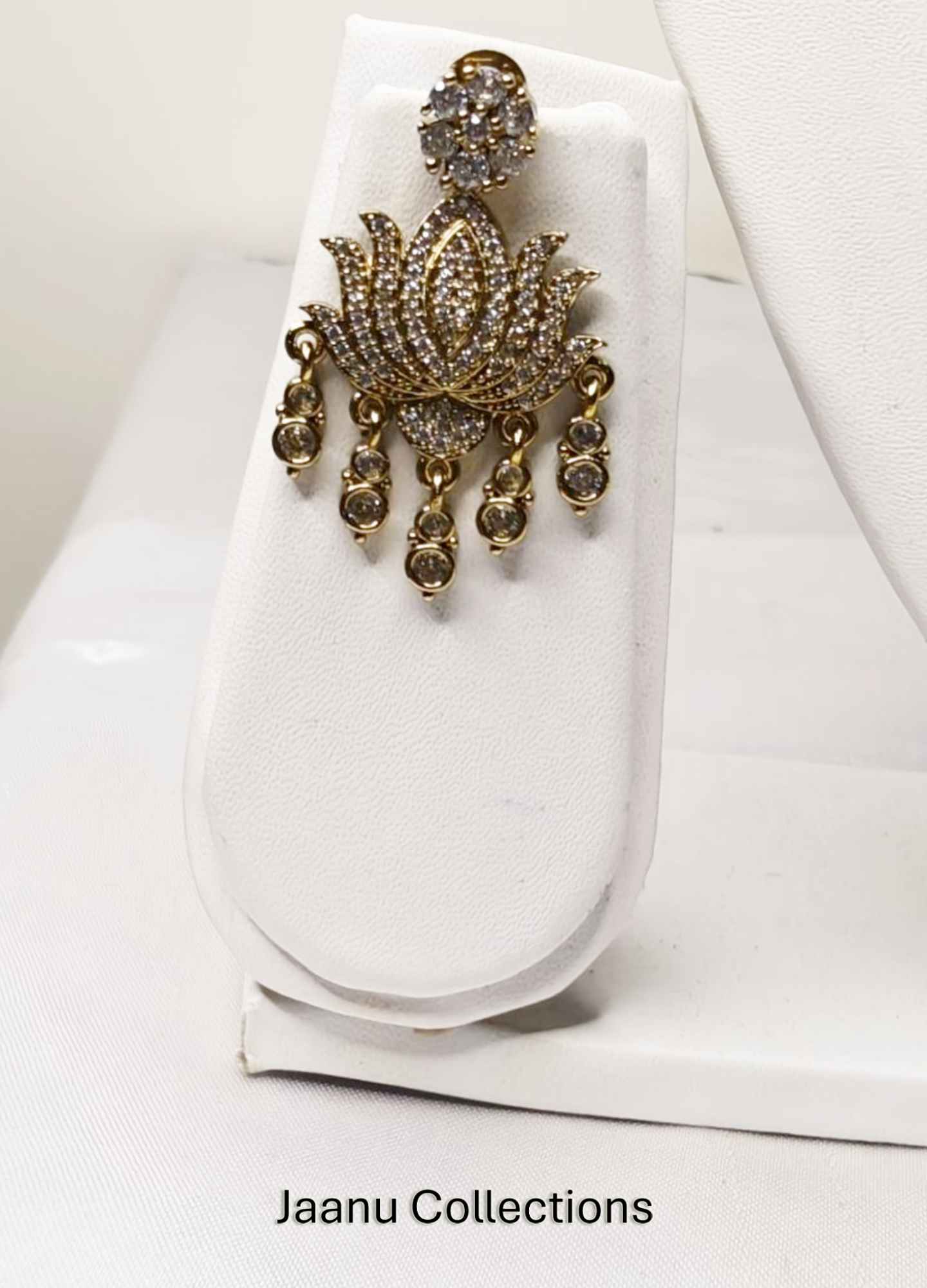 Lotus Diamond Attigai Necklace With Earrings