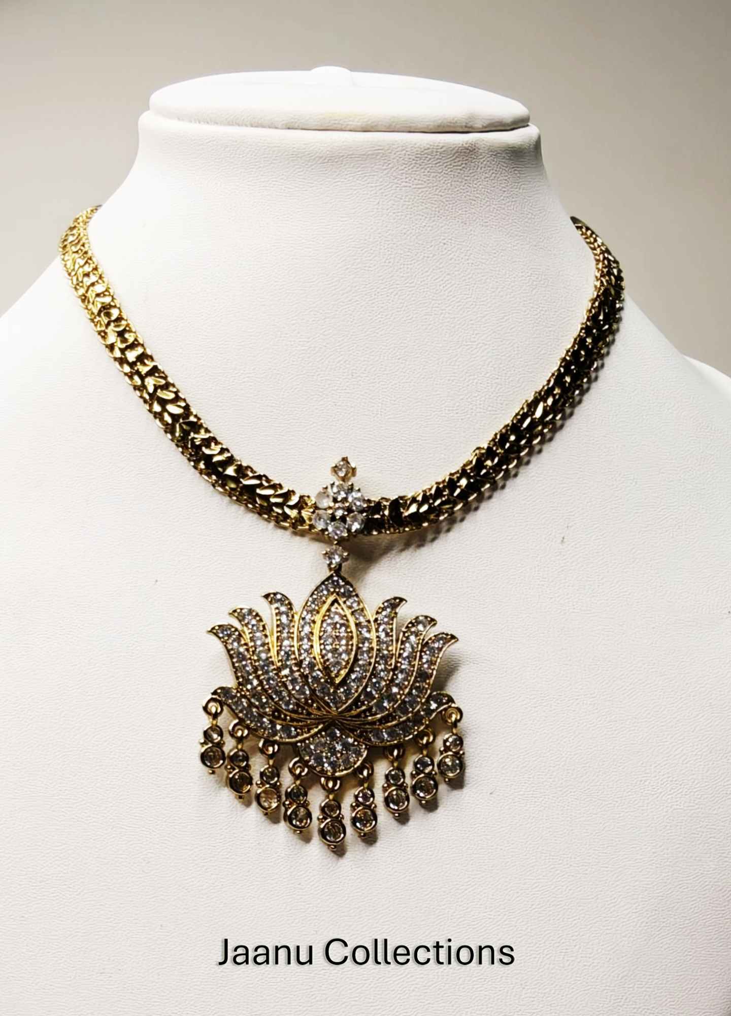 Jaanu Collections_Jewellery Collection_product template 2Lotus Diamond Attigai Necklace With Earrings3